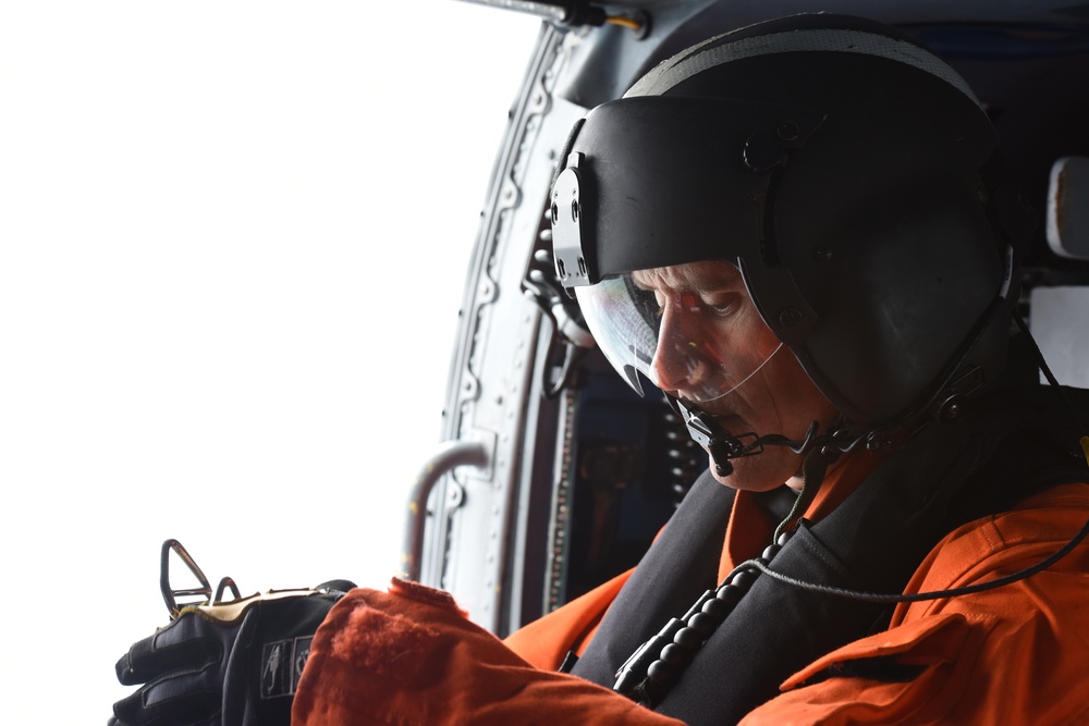 Coast Guard/SEMAR conduct joint SAR exercise