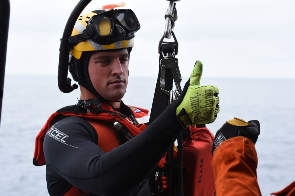 Coast Guard/SEMAR conduct joint SAR exercise