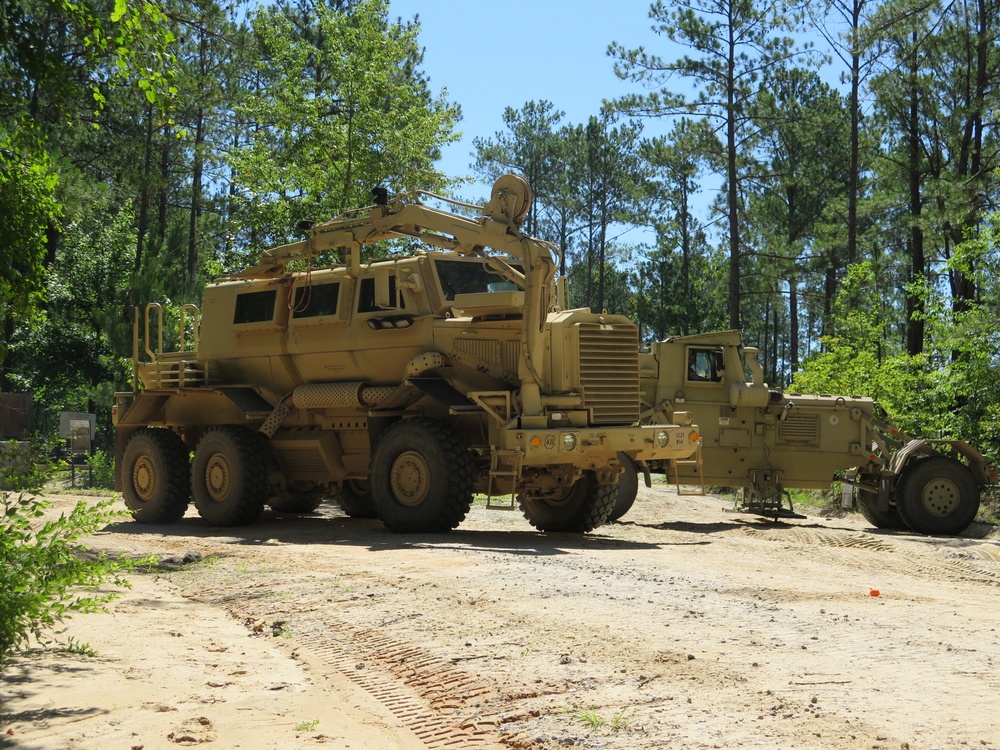1221st Engineering Clearance Company conducts route clearance training.