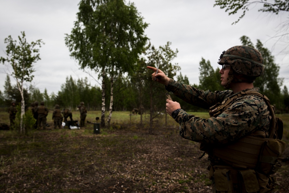 Fire direct controlmen take charge during Exerise Saber Strike 17