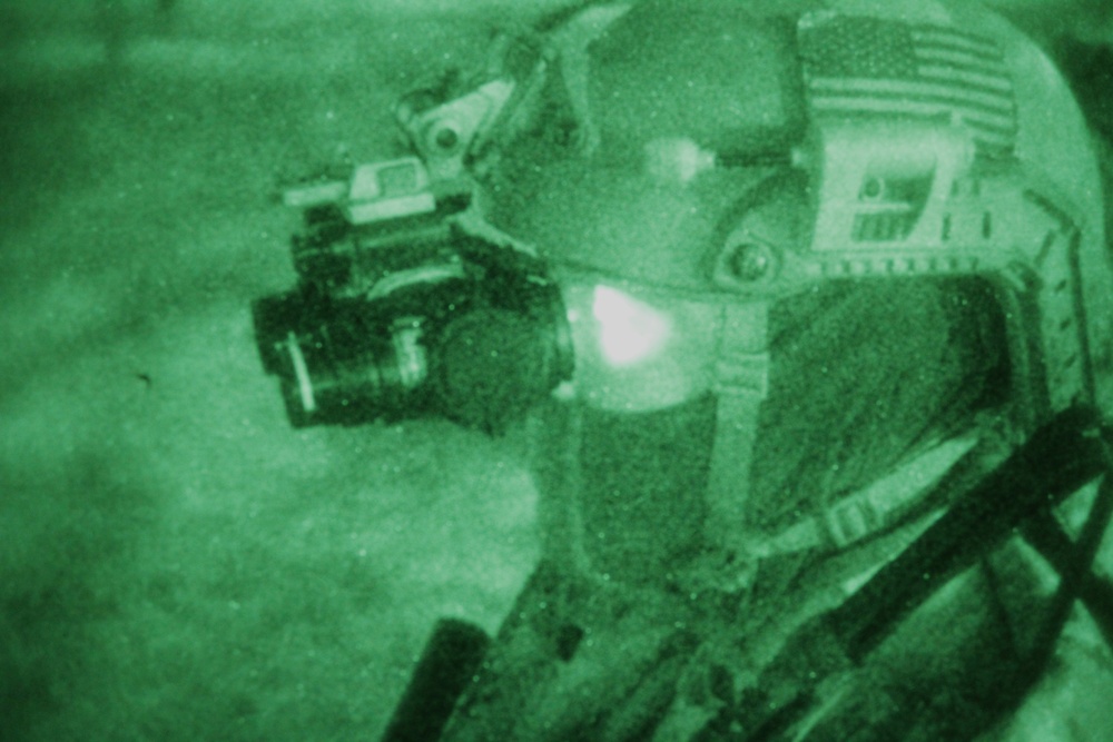 A Navy Special Warfare Operator trains with partner and allied SOF at Flaming Sword 17