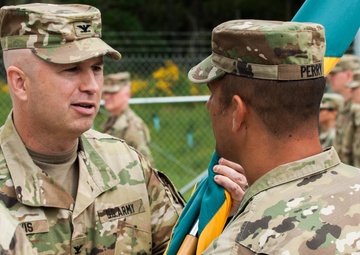 301st Maneuver Enhancement Brigade welcomes new commander