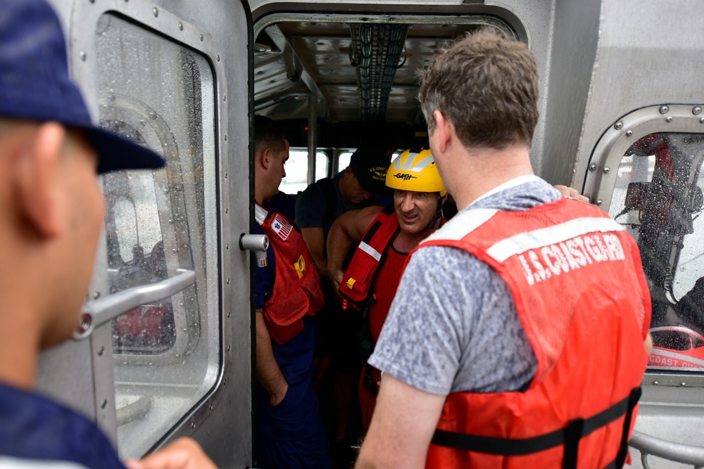 Jim Cantore gears up for mock rescue with Air Station Miami