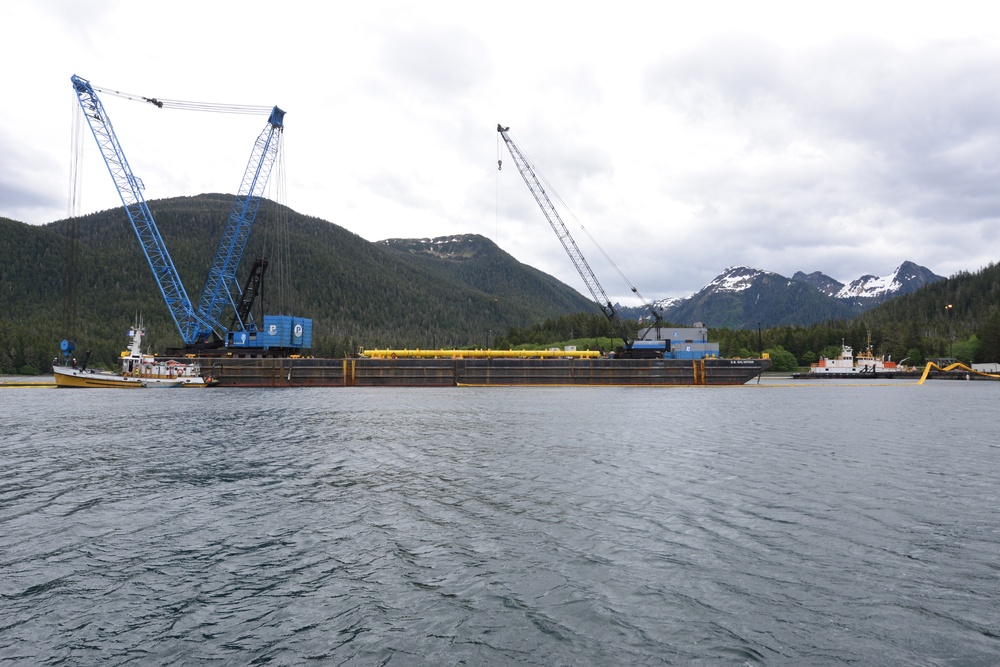 Sunken tug vessel Powhatan response