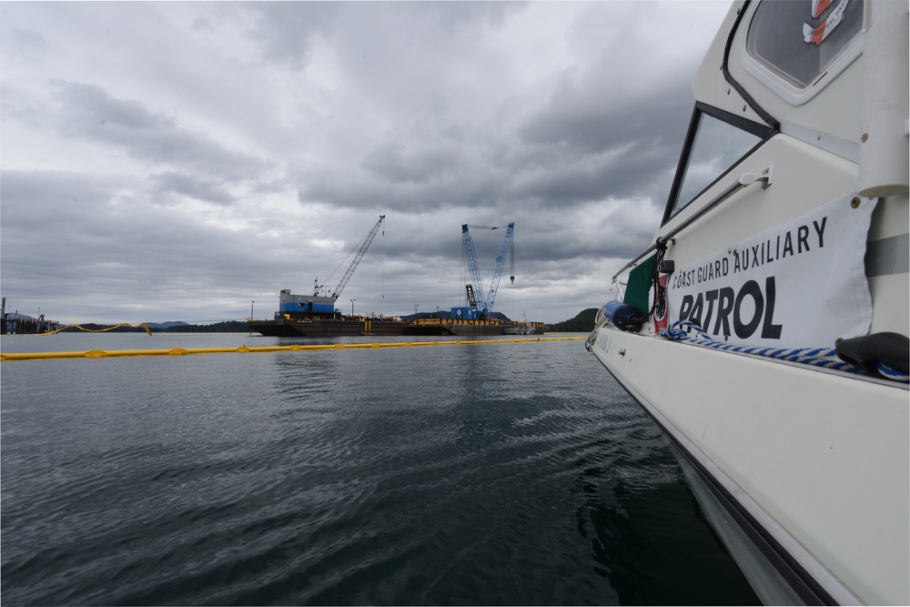 Sunken tug vessel Powhatan response