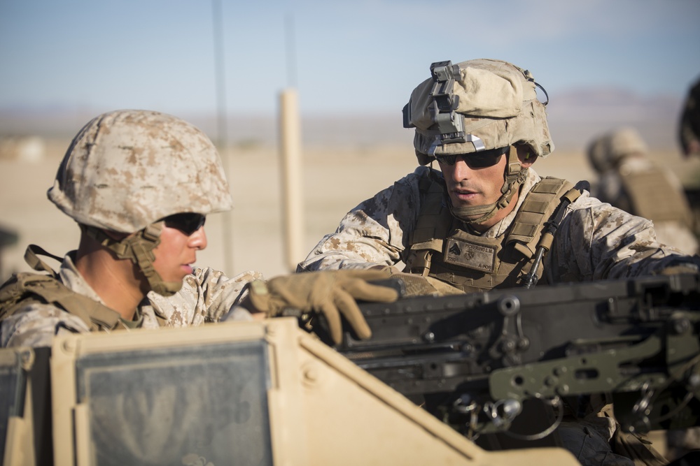 Guns on wheels, Marines prepare weapon systems