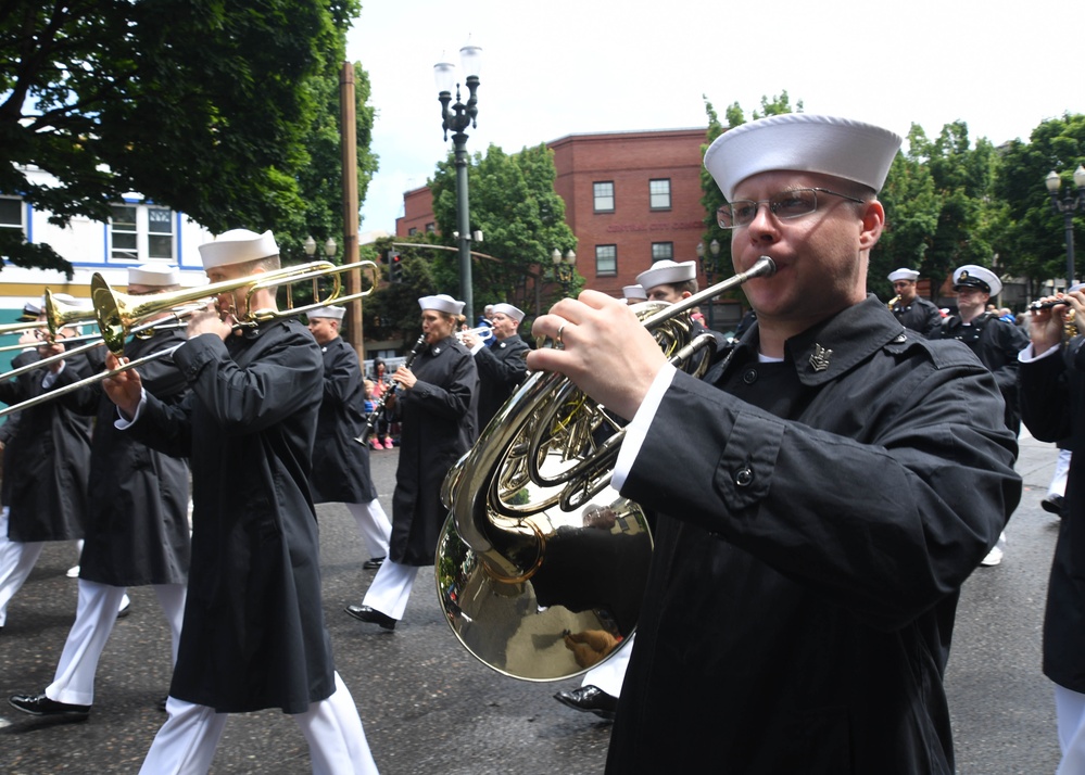Rose Festival Parade
