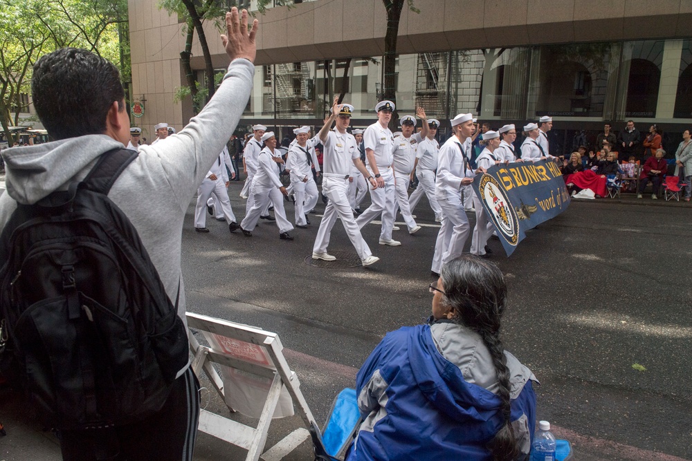 Rose Festival Parade