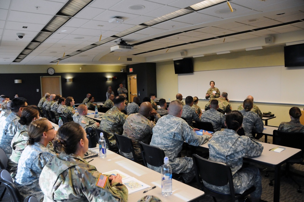 Communication is key for Army Reserve medical professionals