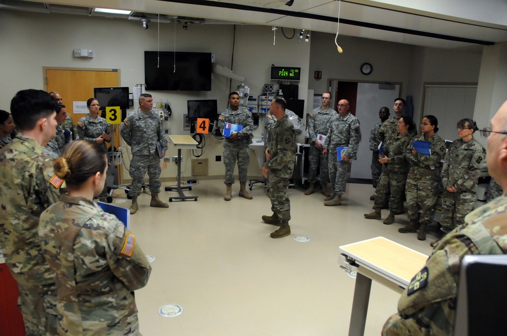 Communication is key for Army Reserve medical professionals