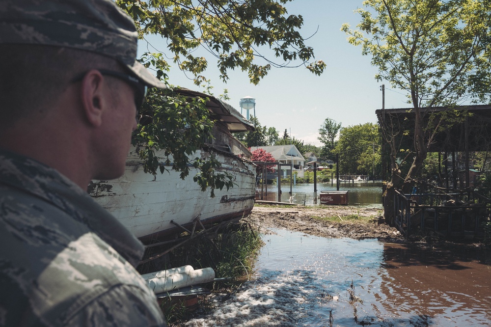 107th Airmen Continue Lake Ontario Flood Relief