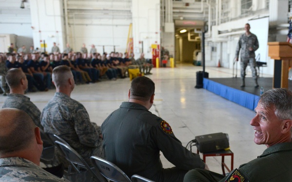 Chief Louk speaks to 132d Wing