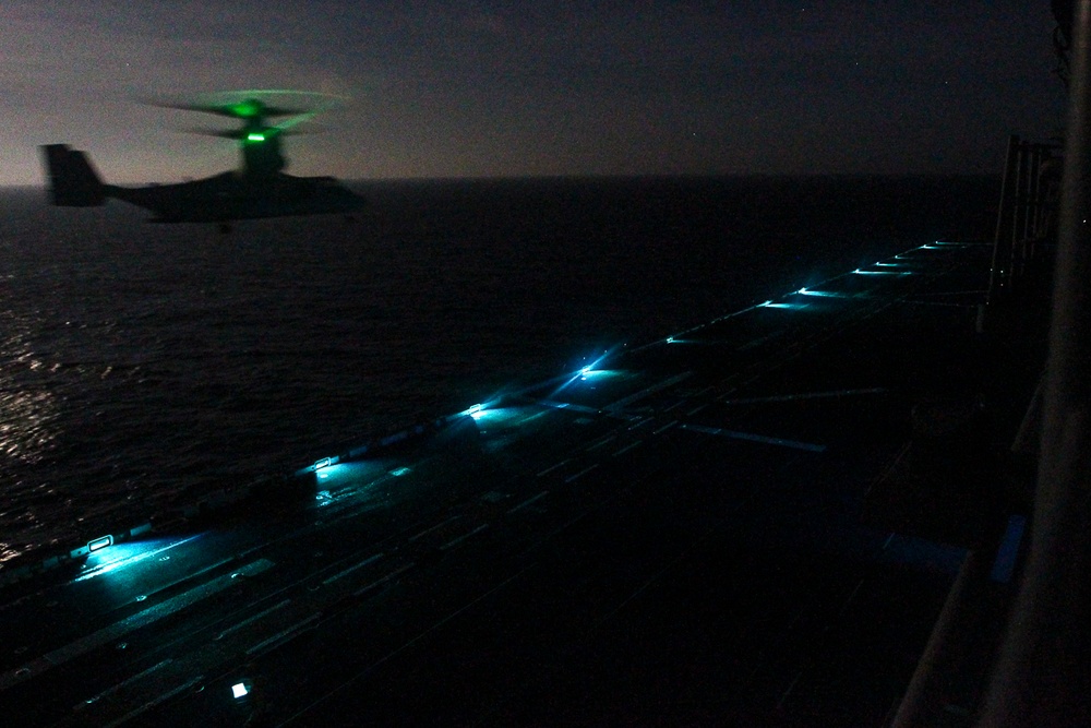 VMM-265 (Rein.) pilots refine night takeoff, landing aboard BHR