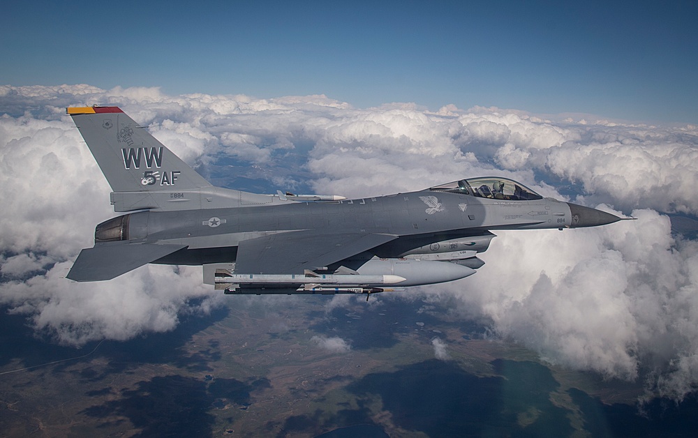Pilots, maintainers prepare for RED FLAG during Distant Frontier