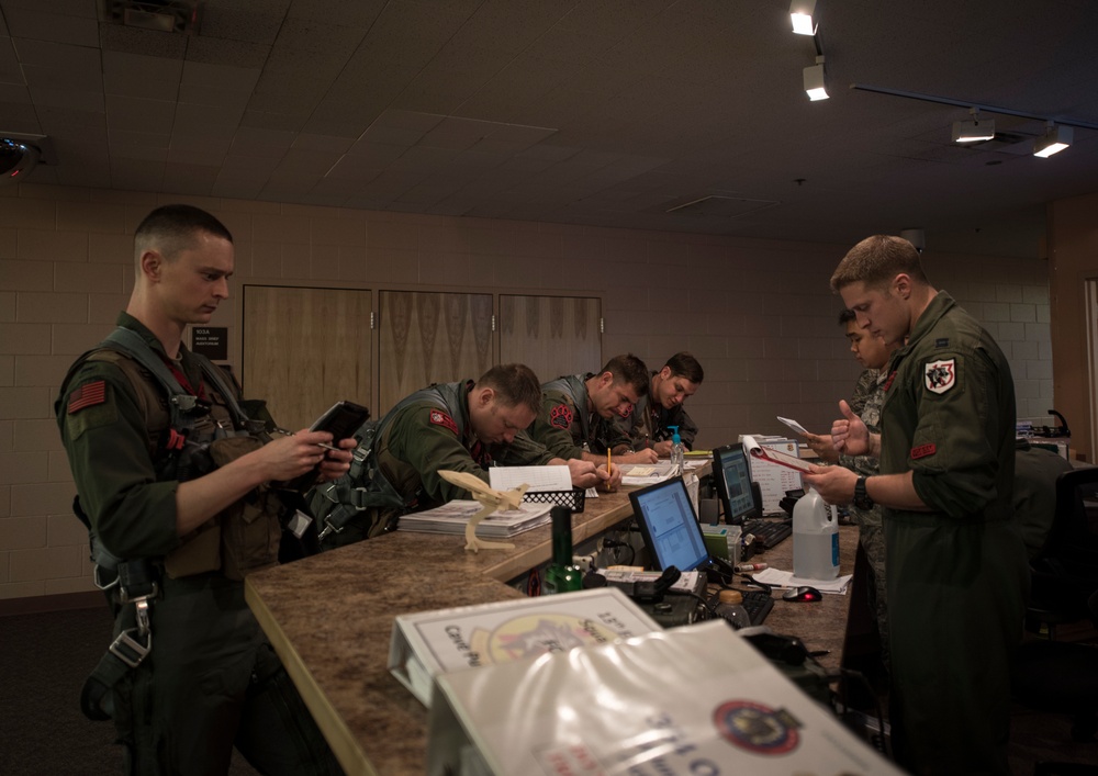 Misawa F-16s fully integrate, showcase airpower at NE17