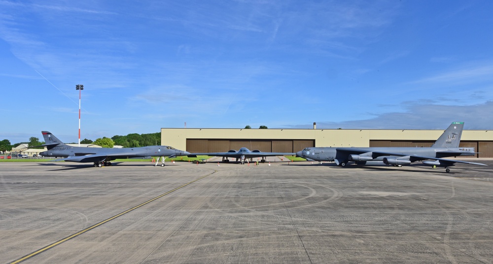 Historic first for Air Force strategic bombers