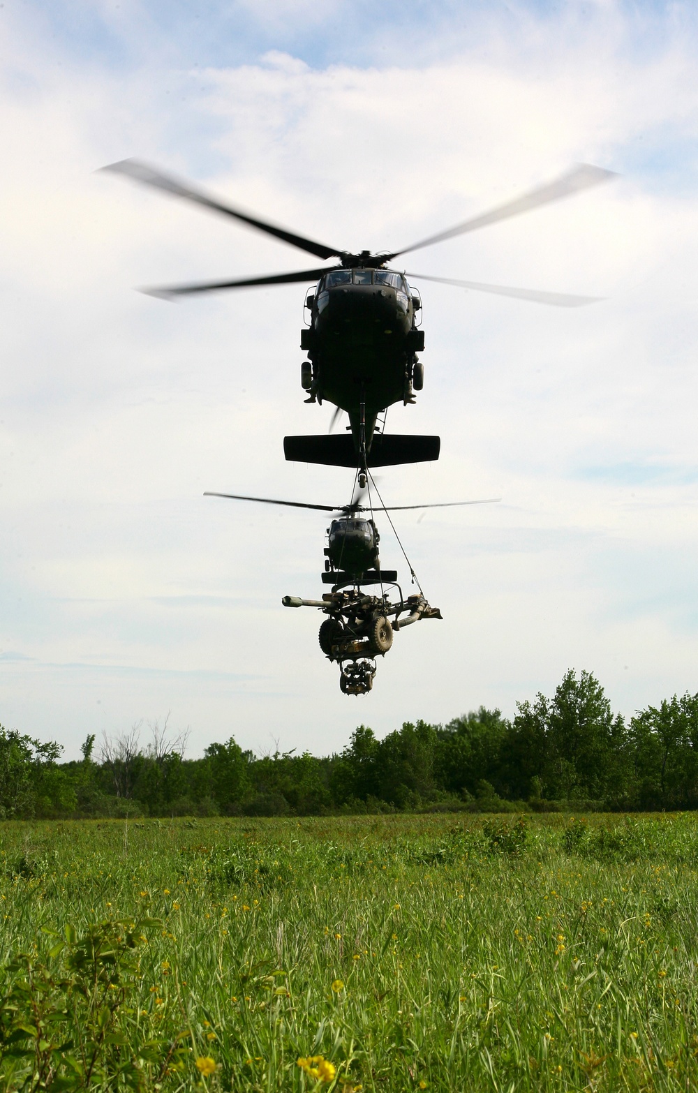 NY National Guard Soldiers train for artillery raid at Fort Drum