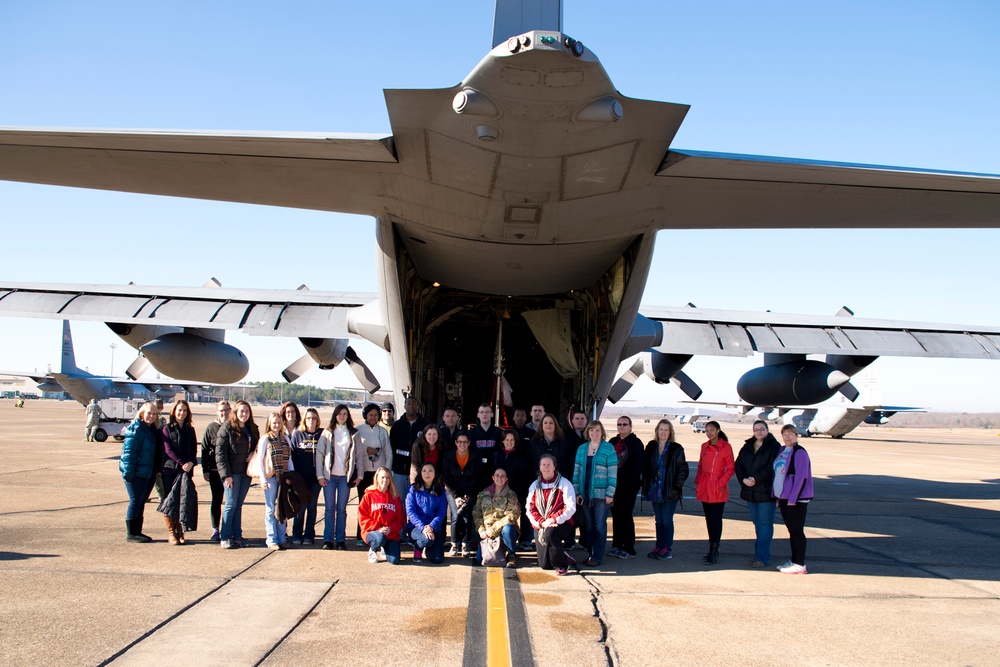 913th AG hosts Spouse Orientation flight