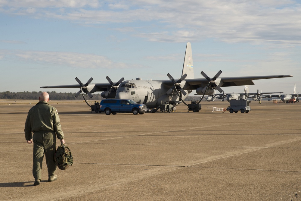 913 AG flies final C-130H Model mission