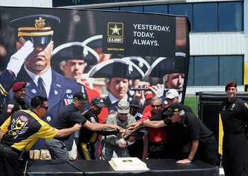 Army Day At The Races