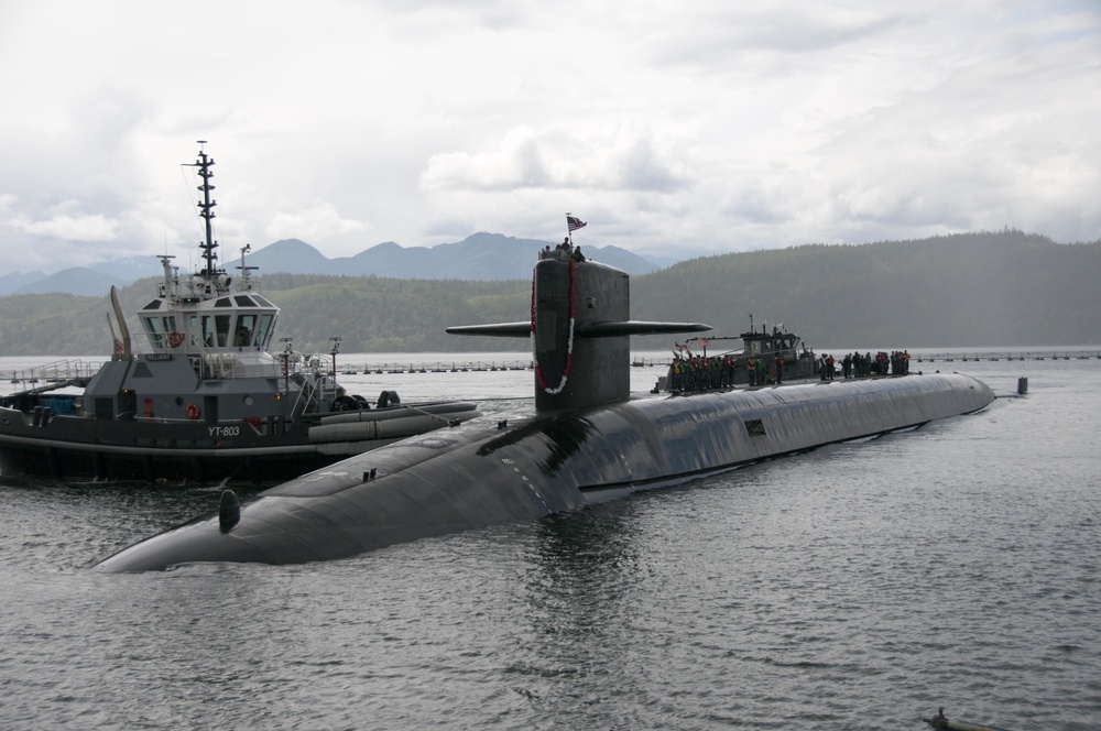 USS Nebraska (SSBN 739) Returns from Sea Trials