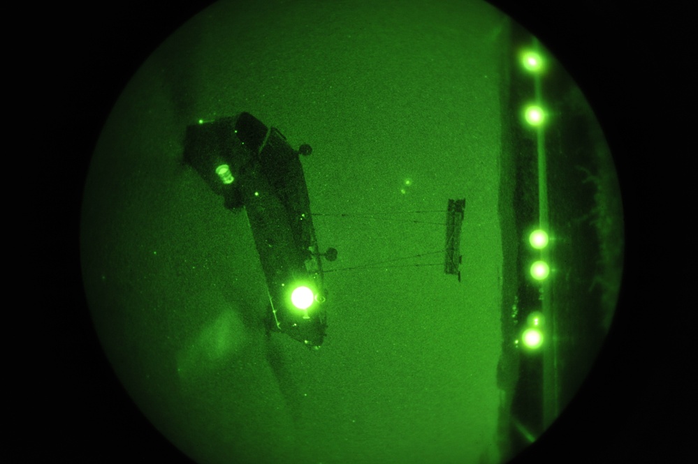 Sling-Loading Chinooks at Fort McCoy