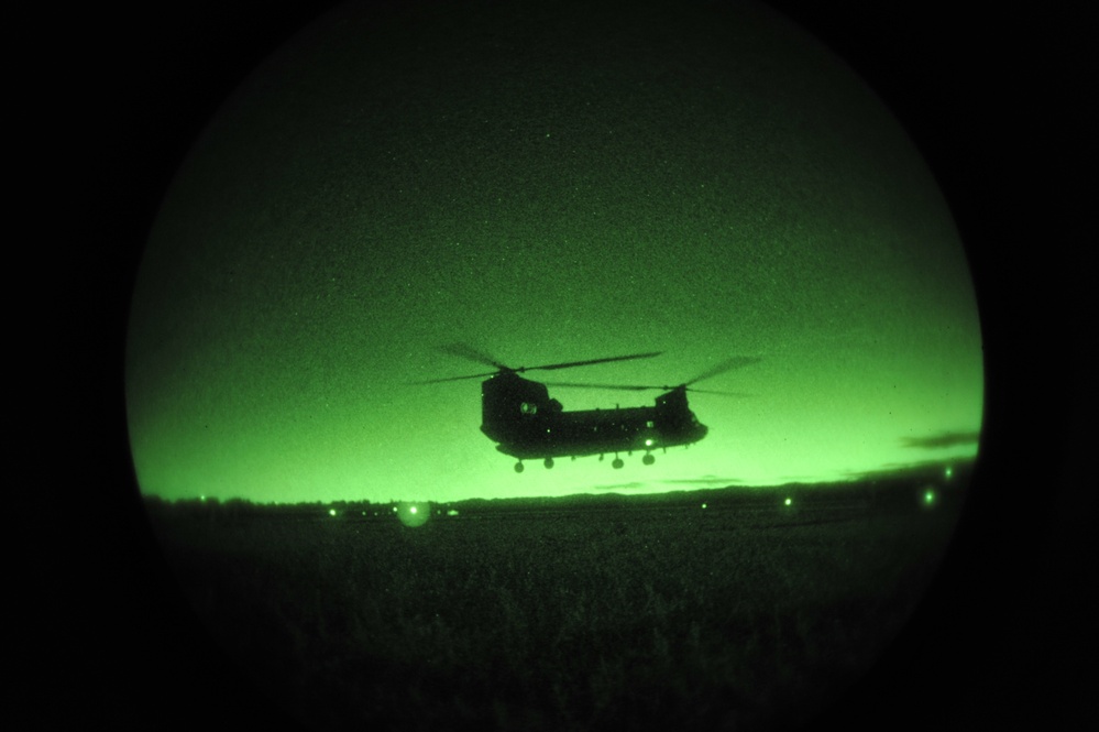 Sling-Loading Chinooks at Fort McCoy