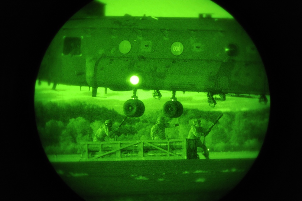 Sling-Loading Chinooks at Fort McCoy