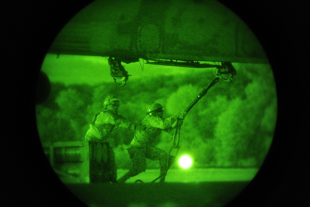 Sling-Loading Chinooks at Fort McCoy