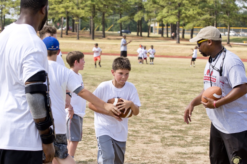 NFL hero comes to Little Rock