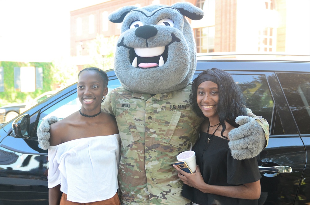 Hinesville Farmers Market Army Birthday Celebration