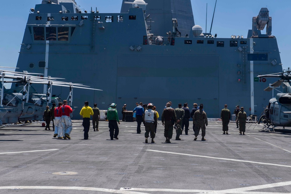 Flight Deck Operations Aboard USS San Diego (LPD 22)