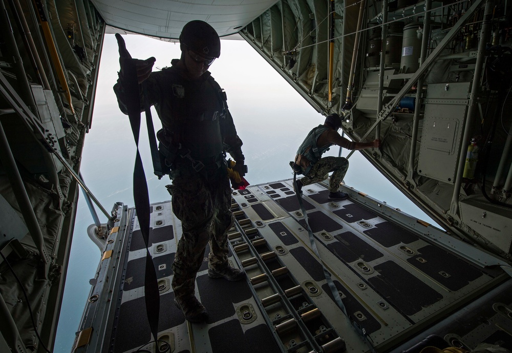 TG 56.1 Conducts A Static Line Jump