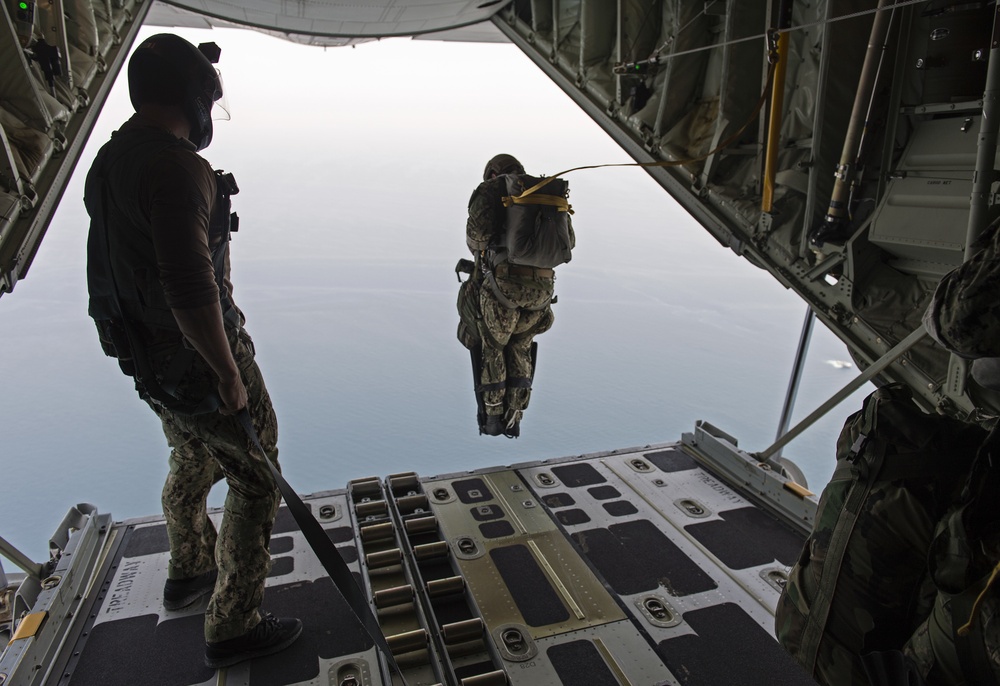 TG 56.1 Conducts A Static Line Jump