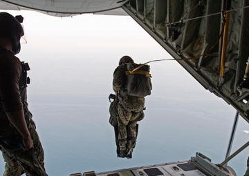 TG 56.1 Conducts A Static Line Jump