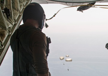 TG 56.1 Conducts A Static Line Jump