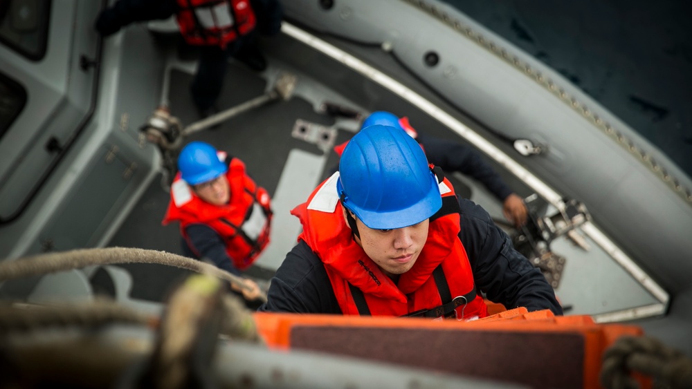 USS Pearl Harbor (LSD 52) conducts flight and boat operations during CERTEX