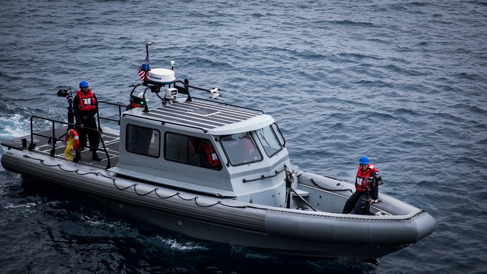 USS Pearl Harbor (LSD 52) conducts flight and boat operations during CERTEX