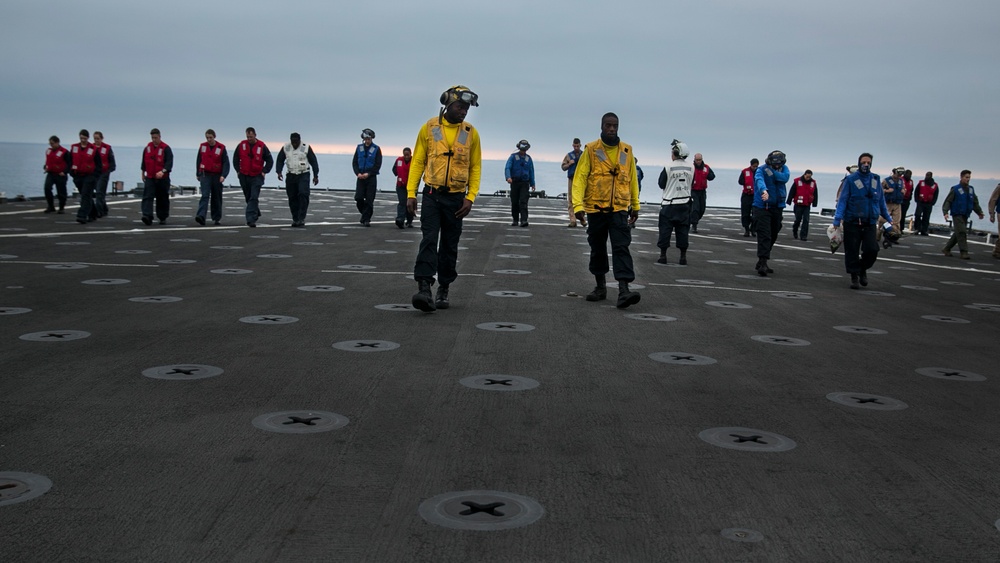 USS Pearl Harbor (LSD 52) conducts flight and boat operations during CERTEX