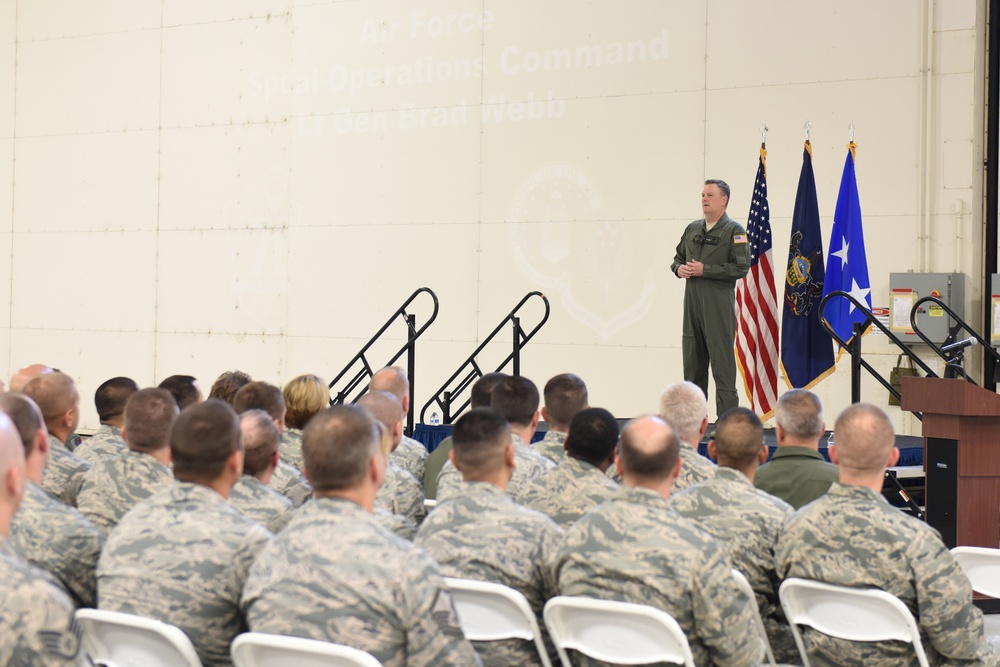 AFSOC Commander addresses wing members at ‘All Call’