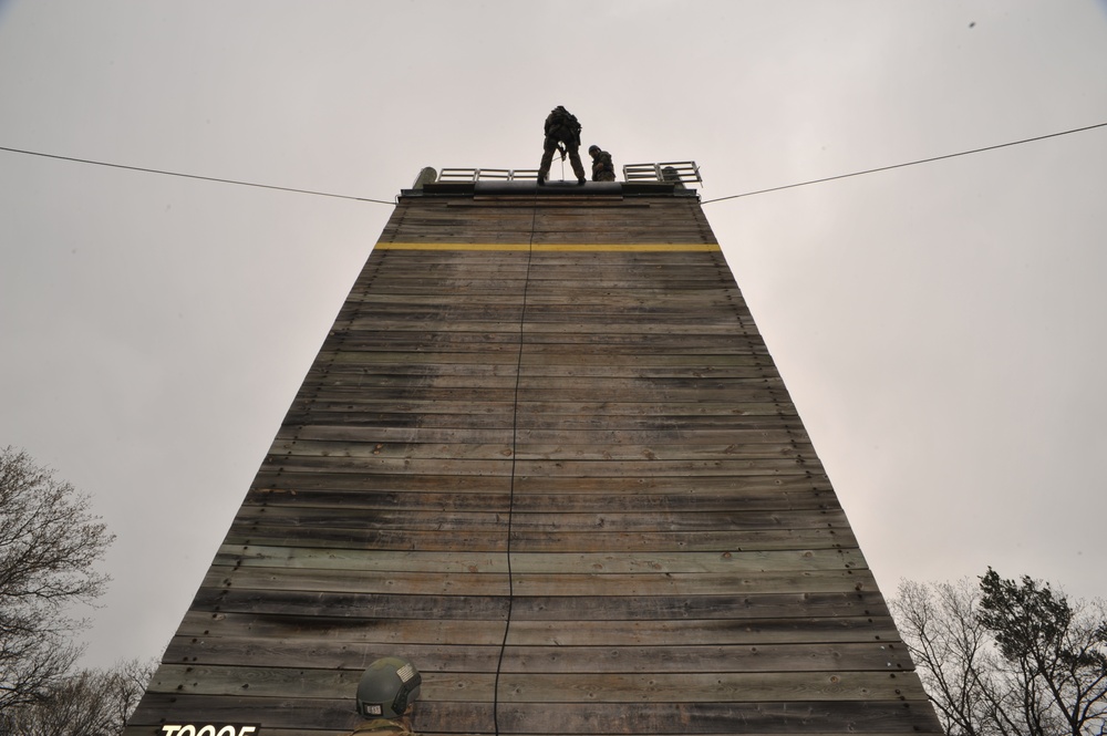 FBI SWAT TEAM RAPPELS AT FORT MCCOY