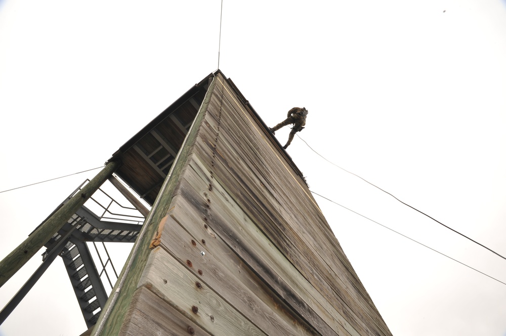 FBI SWAT TEAM RAPPELS AT FORT MCCOY