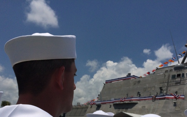 USS Gabrielle Giffords (LCS 10) Commissioning