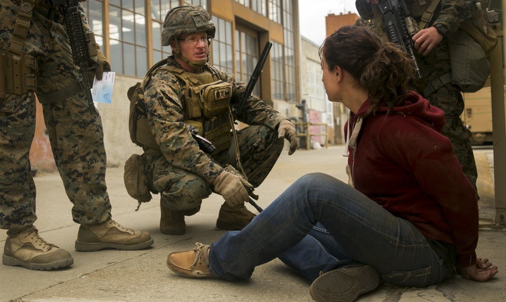 15th MEU conducts non-combatant evacuation and mass casualty drill