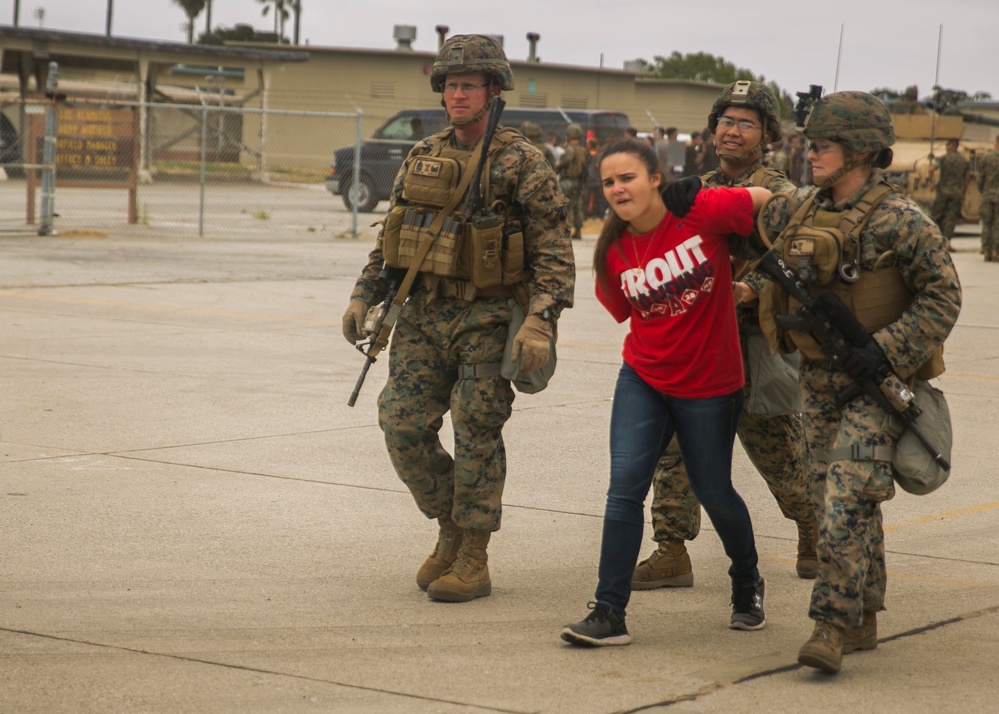 15th MEU conducts non-combatant evacuation and mass casualty drill