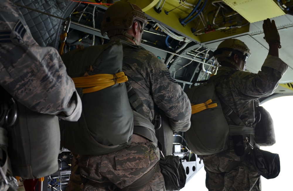 US Airmen exit Chinook at new heights