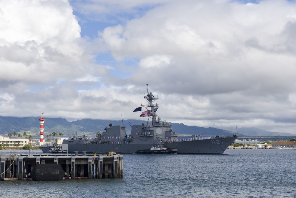 USS Michael Murphy returns from five-month deployment