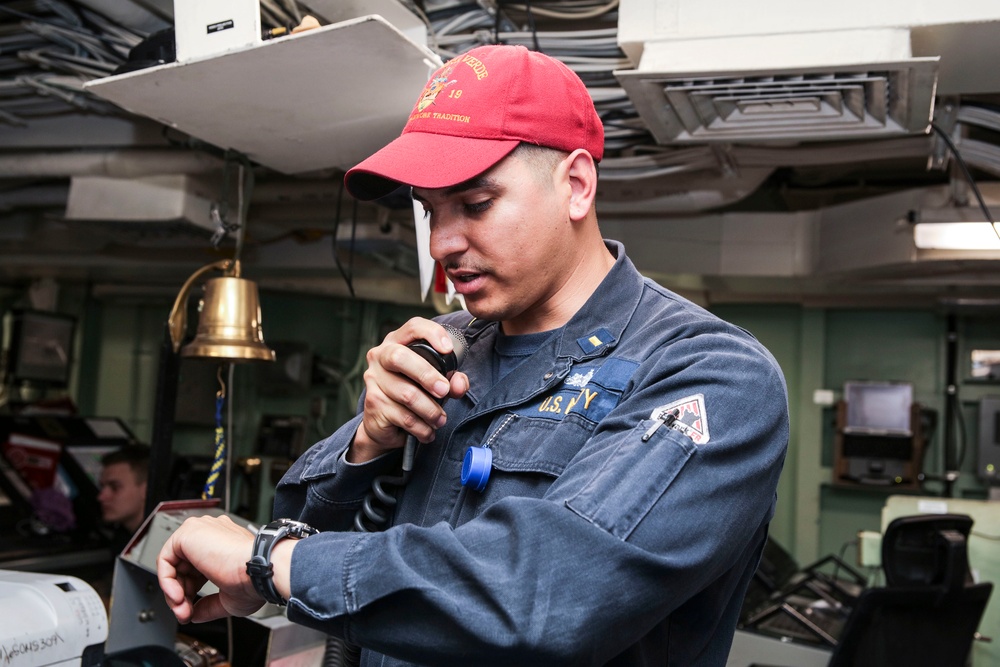 170606-N-FM530-107