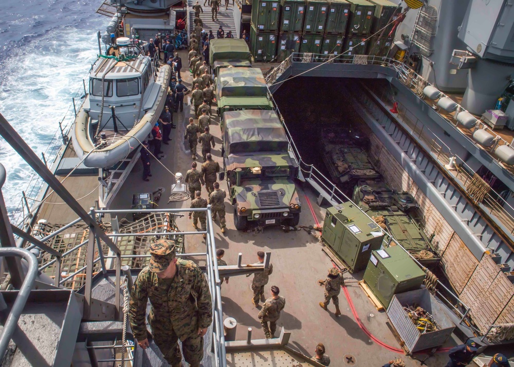 31st MEU drills on Ashland