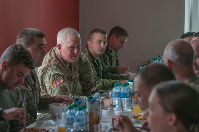 Deputy Commanding General for U.S. Army Europe visits soldiers during Exercise Saber Strike 17